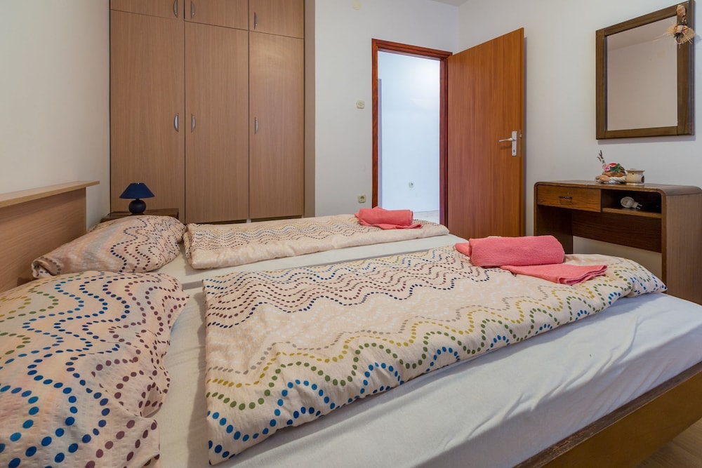 Apartment (A1)