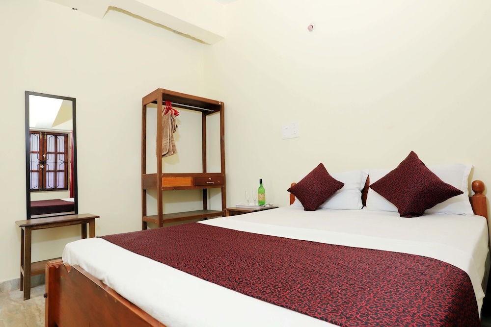 Superior Room, 1 King Bed, Balcony photo 3