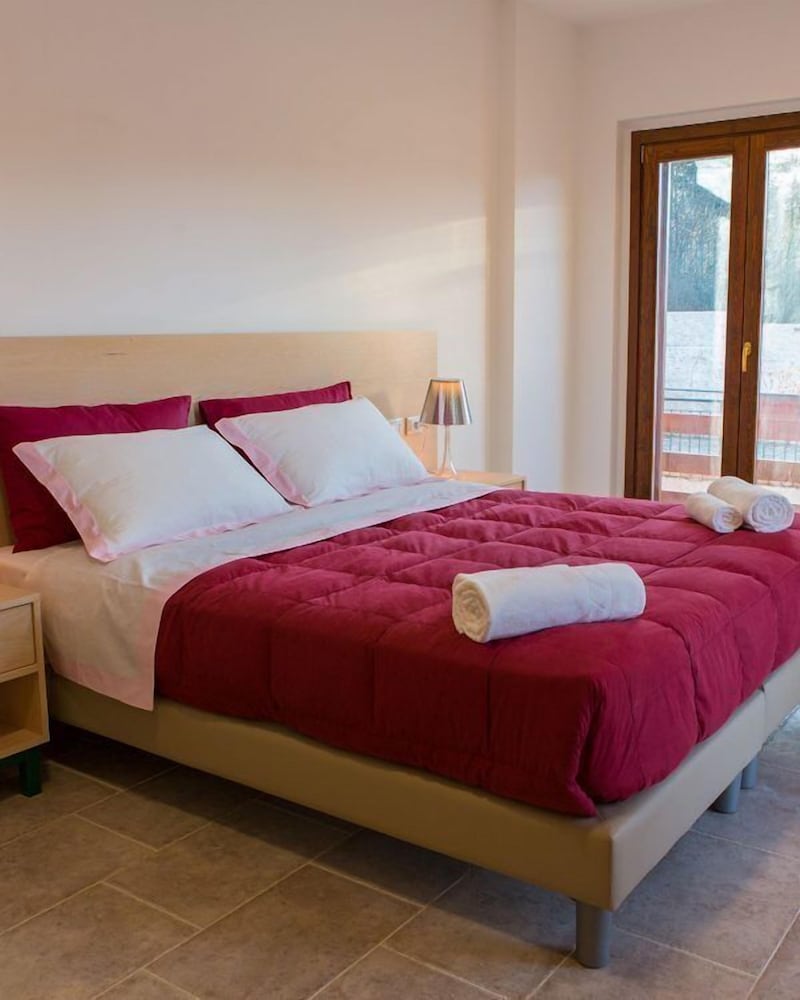 Triple Room, Multiple Beds, Non Smoking