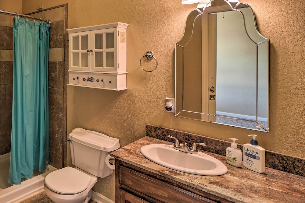House (Multiple Bedrooms) photo 2