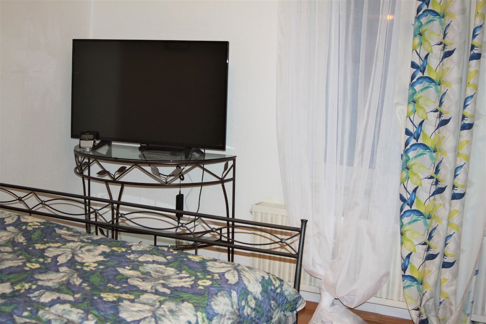 Design House, 4 Bedrooms photo 2