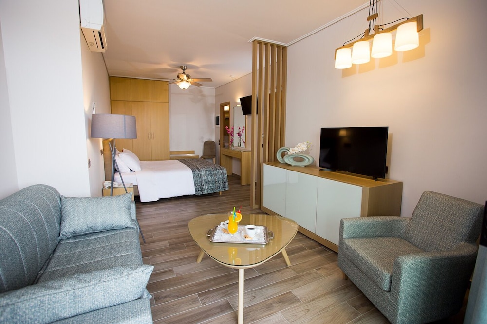 Junior Studio Suite - Photo 3