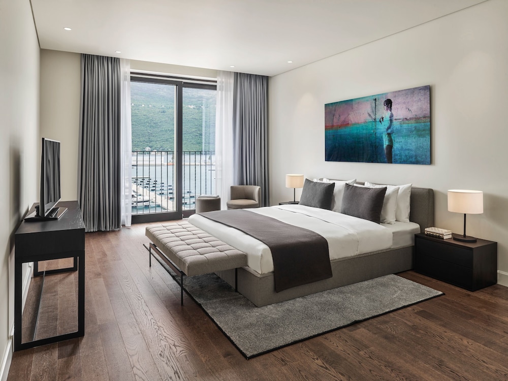 Room, 1 King Bed, Accessible, Sea View (2 Bedrooms - Bonaca Sea View)