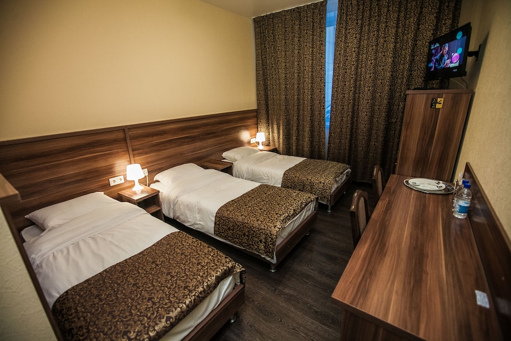 Family Triple Room, 3 Twin Beds photo 2