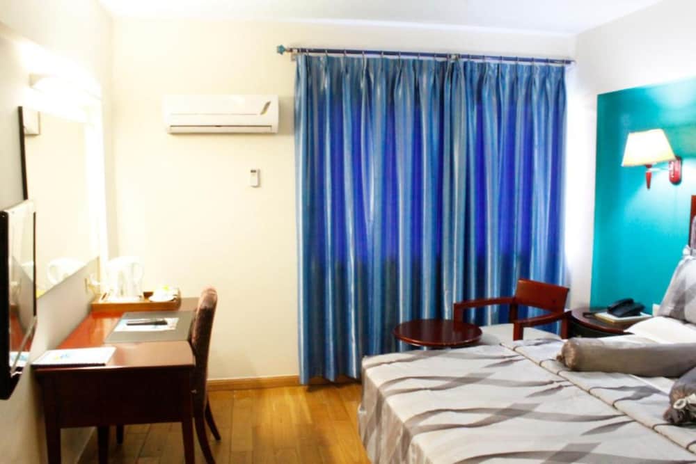 Deluxe Double Room photo 2