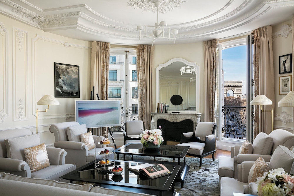 Signature Suite (Arc de Triomphe) photo 3