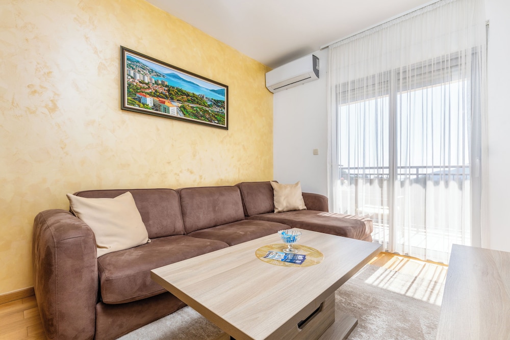 Apartment, 1 Bedroom - Photo 39