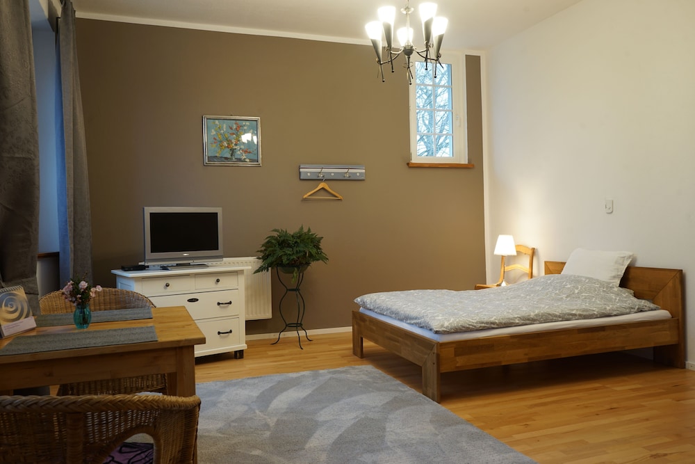 Deluxe Double Room, Garden View photo 1