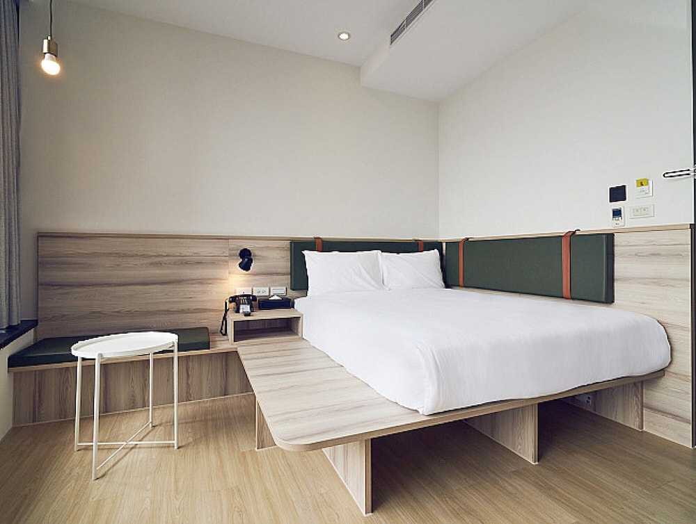 Superior Double Room, River View - Photo 2