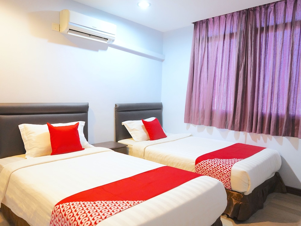 Deluxe Twin Room photo 1