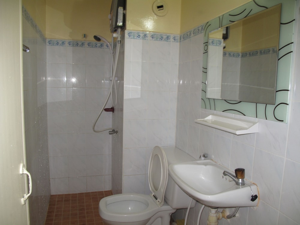 Standard Twin Room photo 3