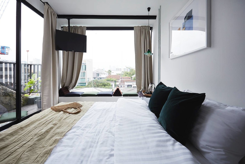 No.7 Top Corner View with Terrace photo 3