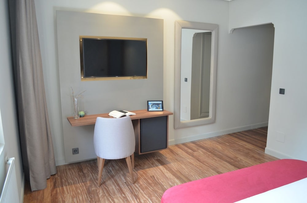 Double Room, Balcony