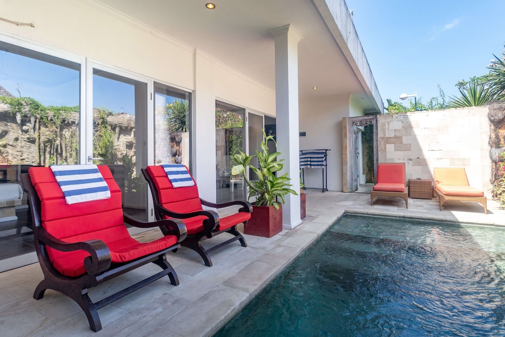 Three Bedroom Executive Private Pool Villa - Photo 13