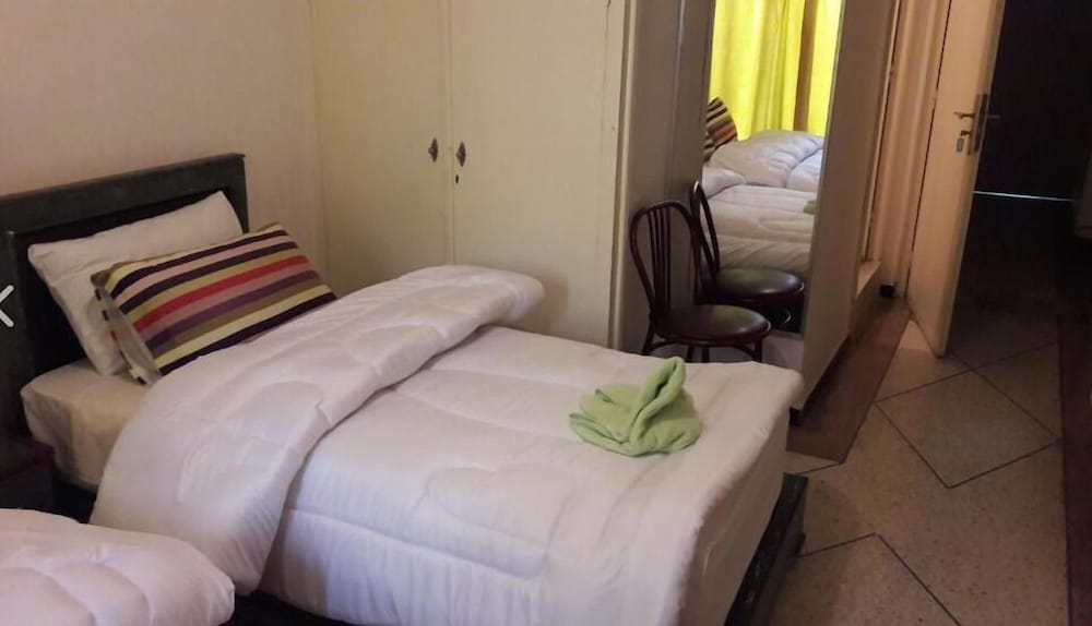 Double Or Twin Room photo 3