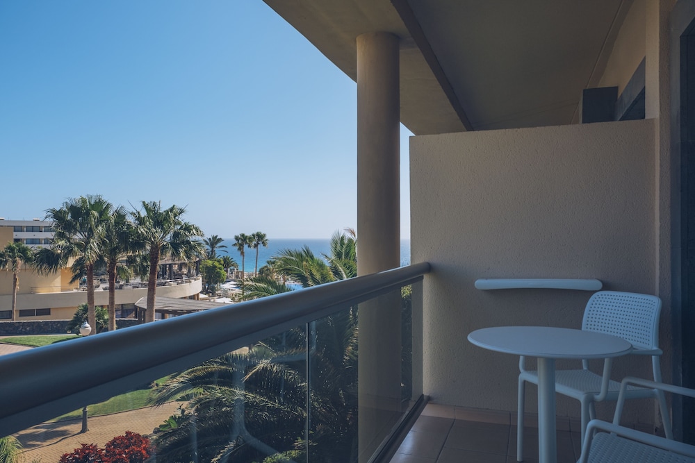 Habitación Doble, Vista Parcial al Mar