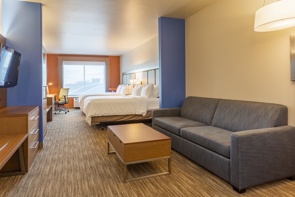 Suite, 2 Queen Beds, Accessible Bathtub (Communications, Accessible Tub) - Photo 1