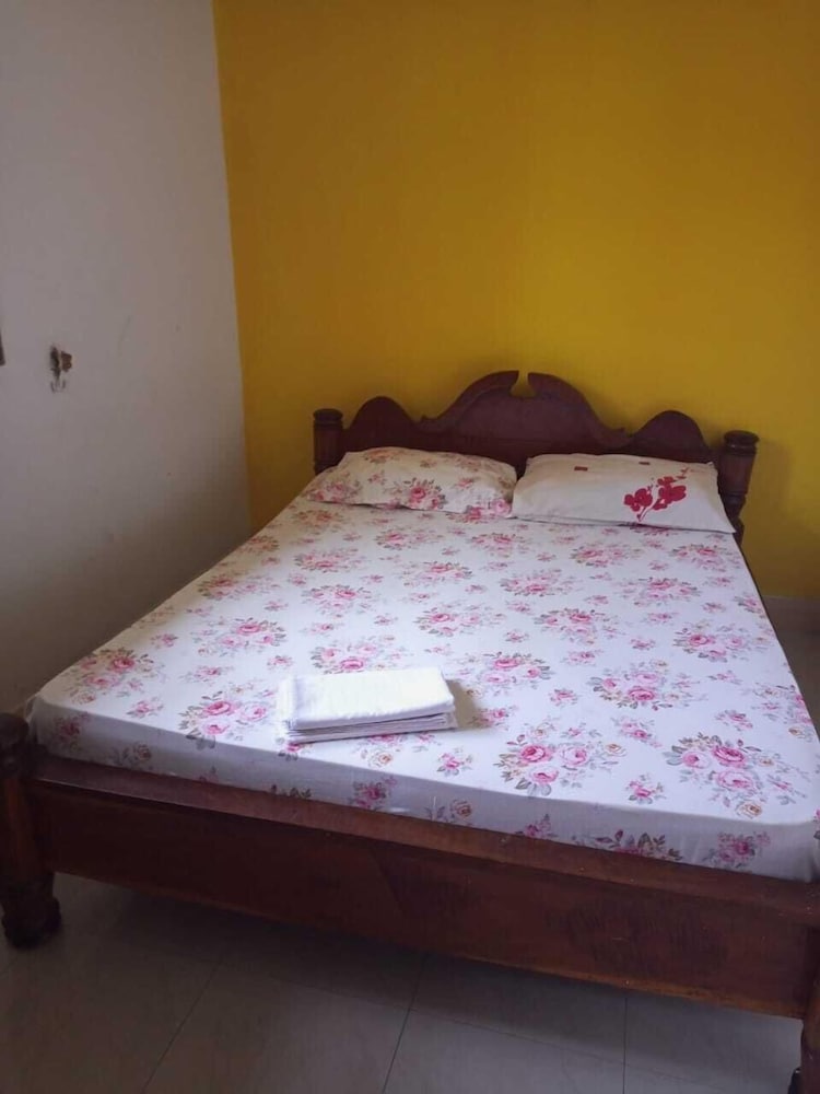 Economy Double Room photo 1