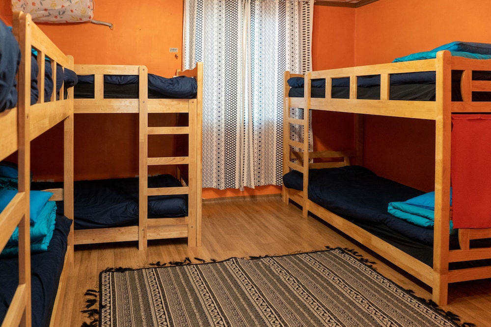 Shared Dormitory, Men only (6-person) photo 2