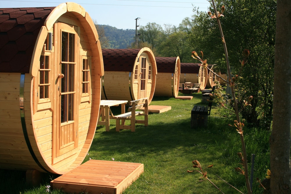 Standard Cabin photo 1