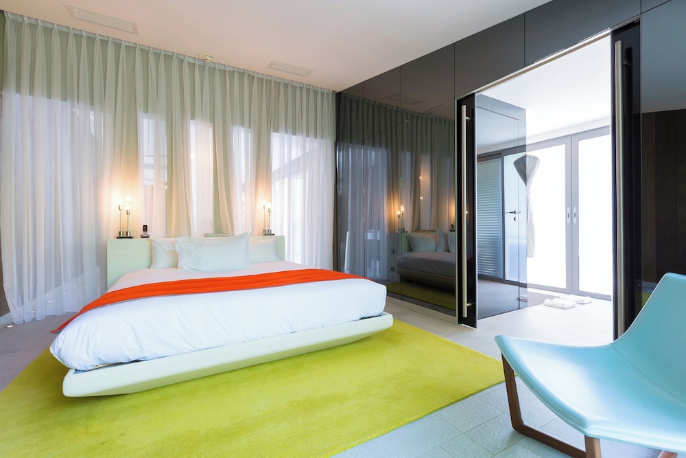 Suite (Villa-Style) - Photo 9