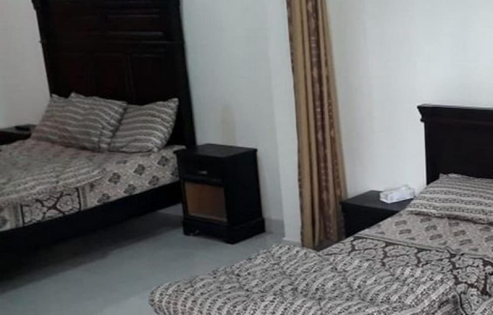 Standard Triple Room - Photo 3