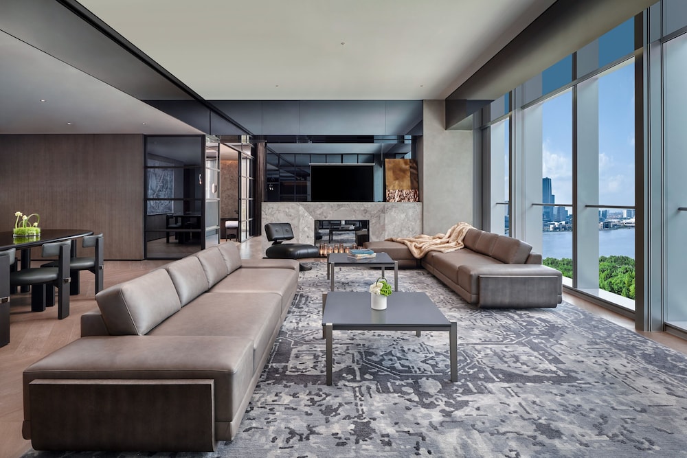 Suite (La Lumire)