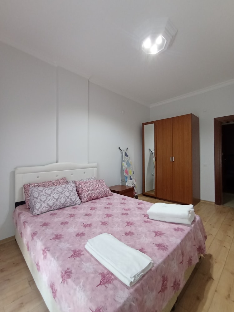 Grand Apartment, 1 Bedroom, Balcony, Pool View
