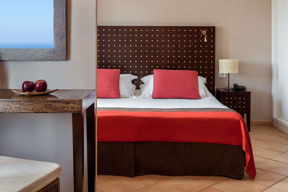 Junior Suite (Single Use) photo 2