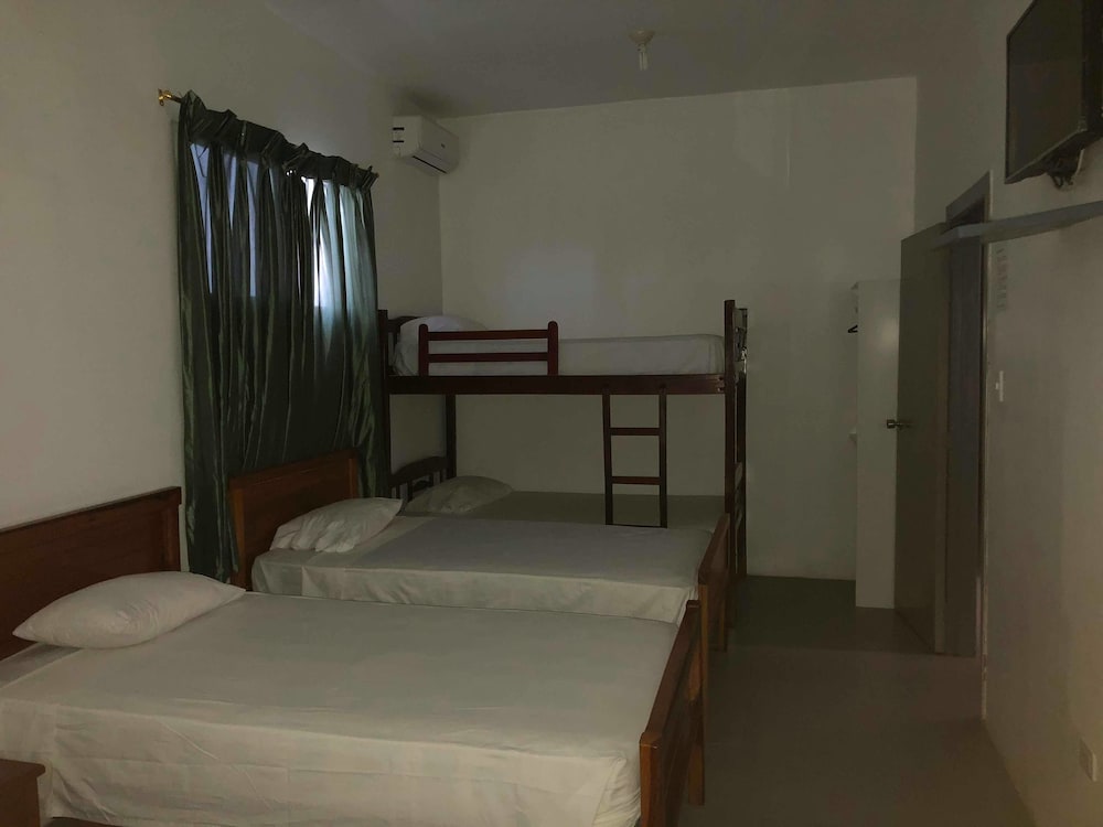 Quadruple Room photo 1
