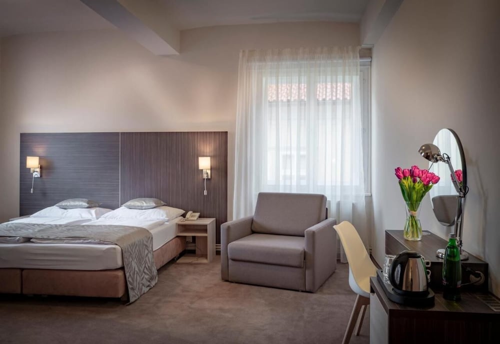 Superior Triple Room (with extra bed)