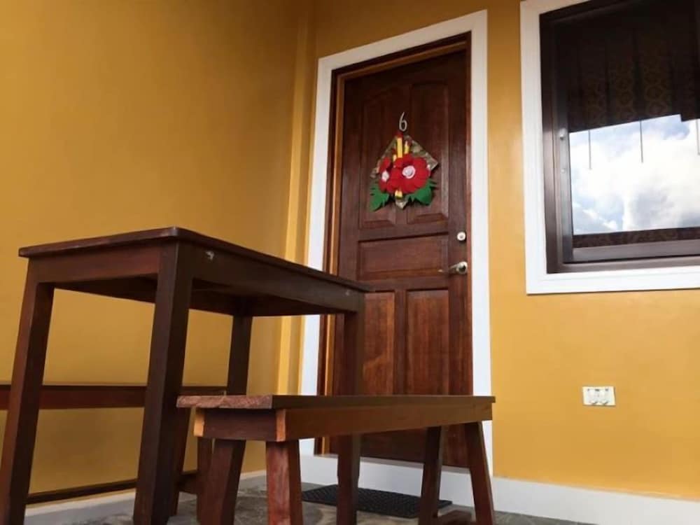 Premium Single Room, Garden View photo 2