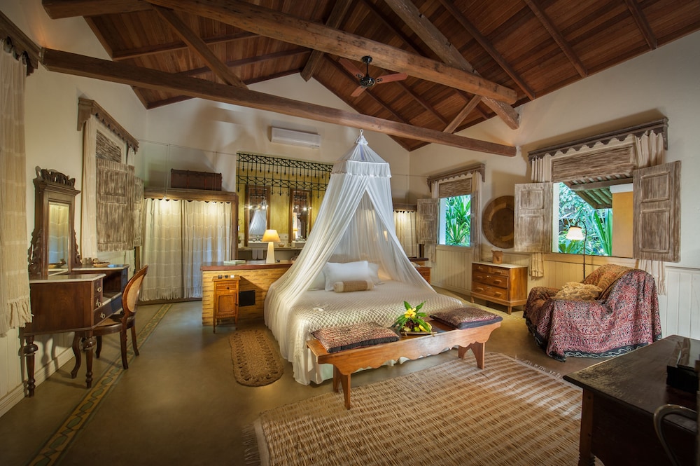 Luxury Bungalow photo 2