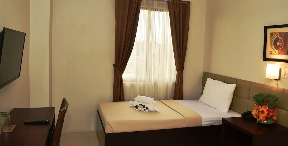 Basic Single Room, 1 Twin Bed photo 2