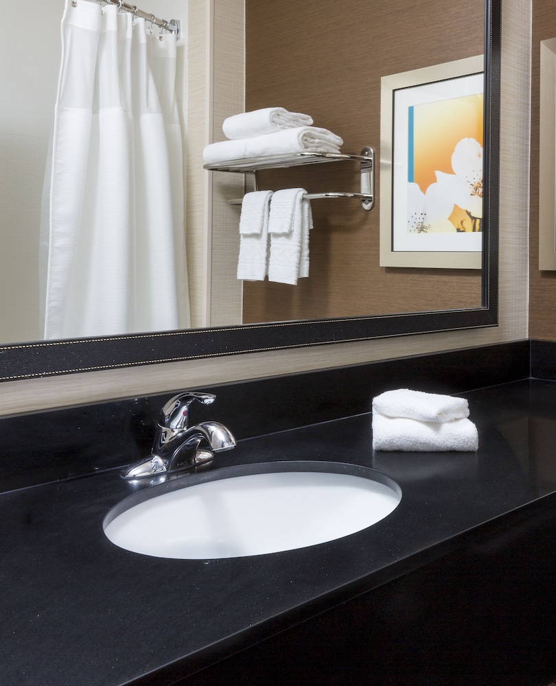 Executive Suite, 1 King Bed with Sofa bed - Photo 3