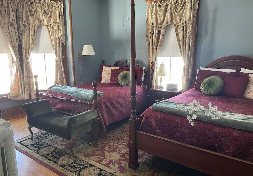Classic Room, Multiple Beds, Private Bathroom (Selwin B. Peabody Room) photo 1