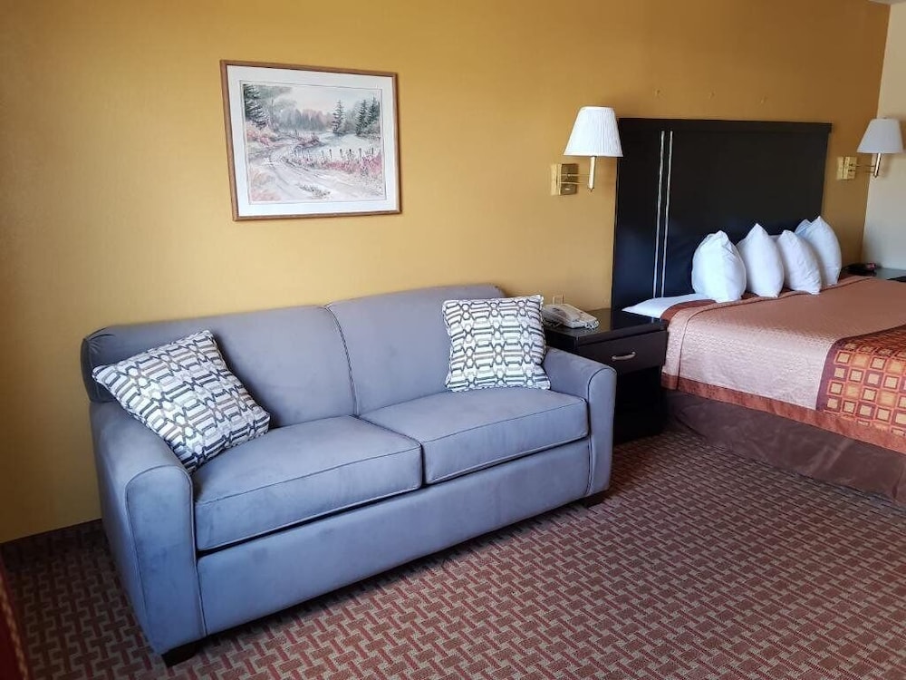 Suite, 1 King Bed with Sofa bed, Non Smoking - Photo 2