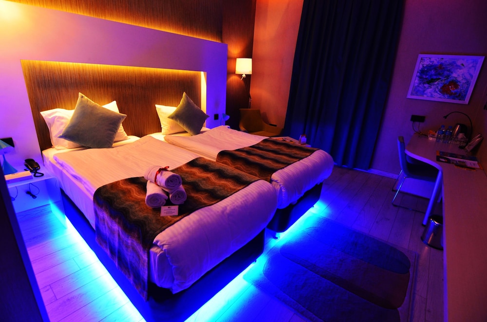 Standard Twin Room photo 1