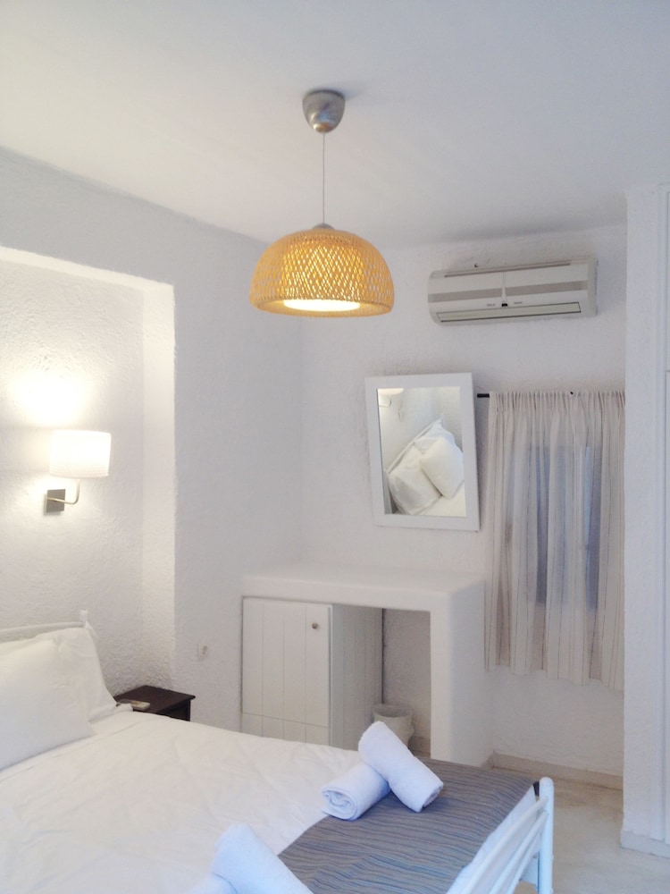 Standard Double Room photo 1