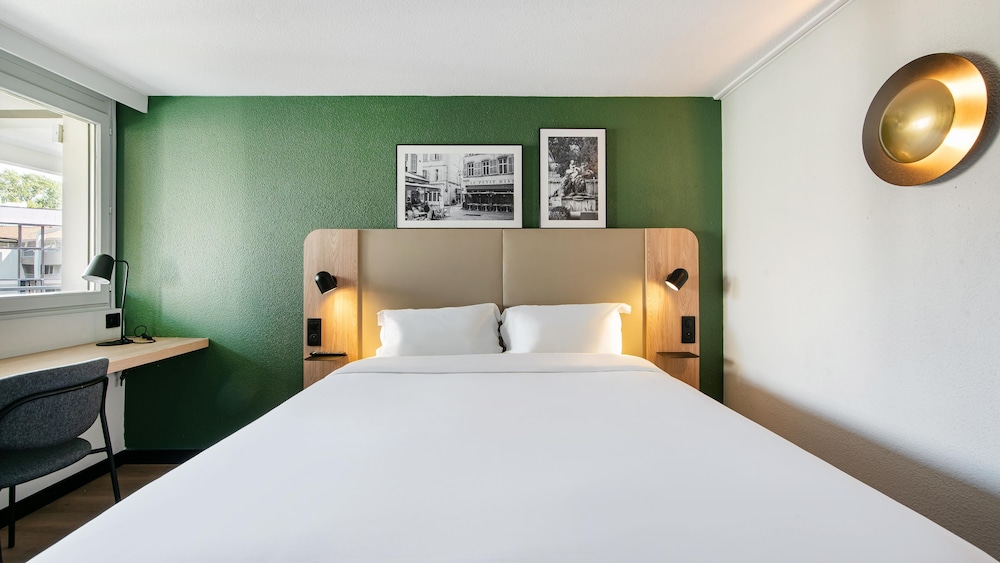Standard Room, Multiple Beds, Connecting Rooms - Photo 3