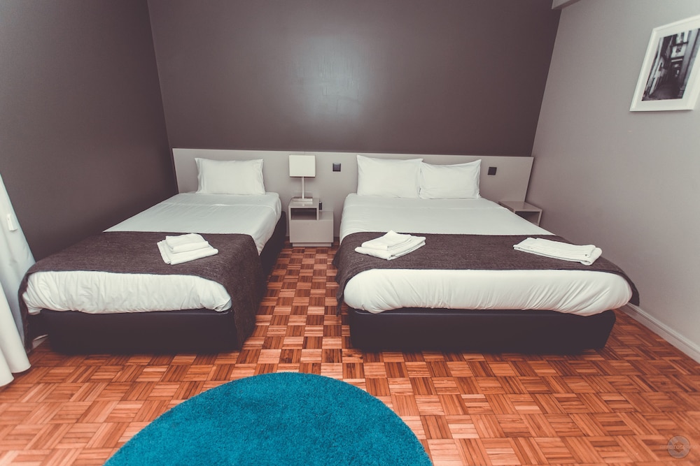 Triple Room, Multiple Beds, Non Smoking