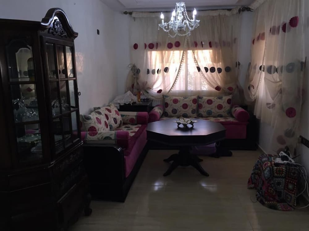 Villa photo 3