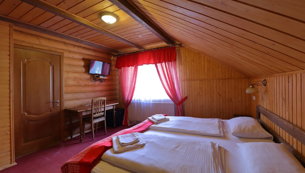 Standard Double Room, 1 Double Bed, Mountain View photo 1