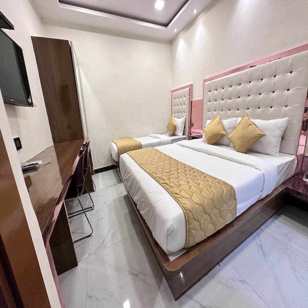 Family Triple Room