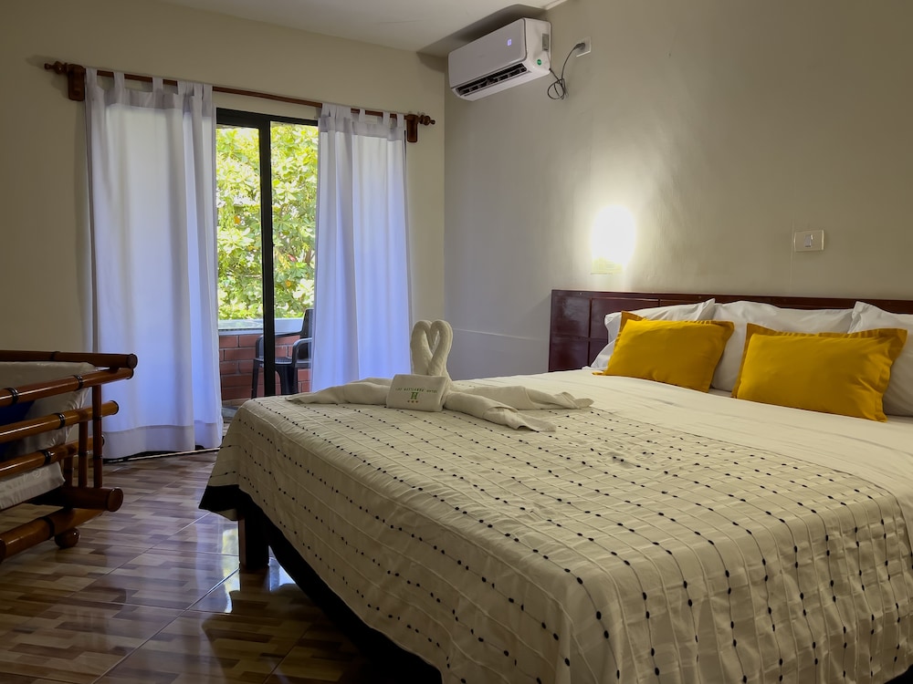 Studio Suite, 1 King Bed photo 2