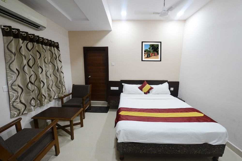 Deluxe Double Room photo 3