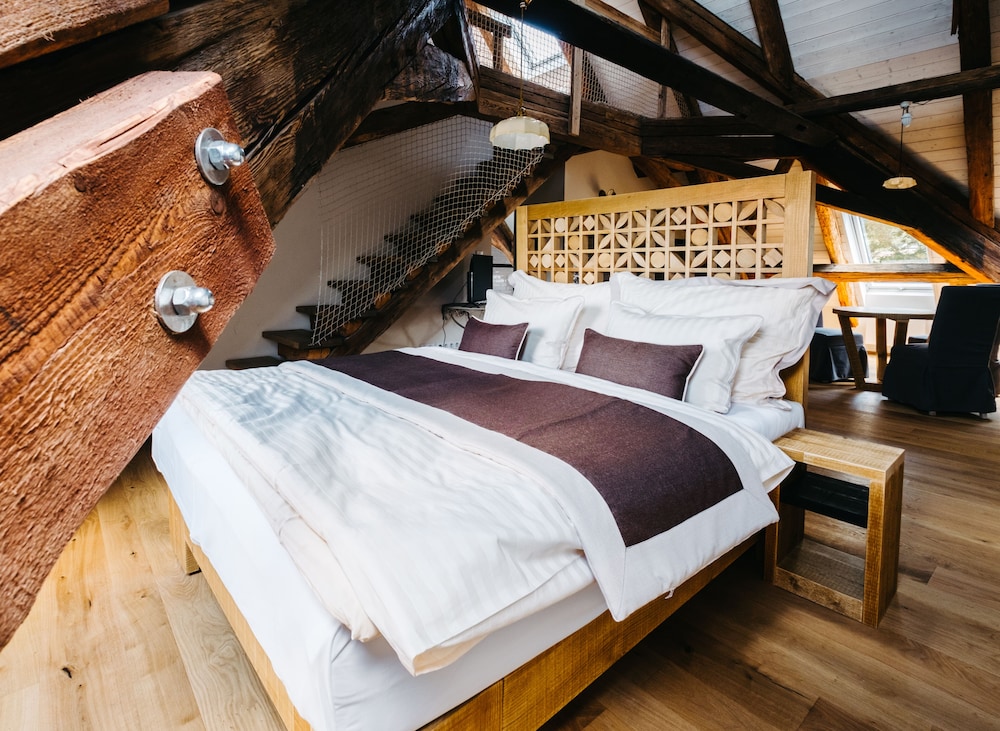 Family Studio Suite (Ignat)