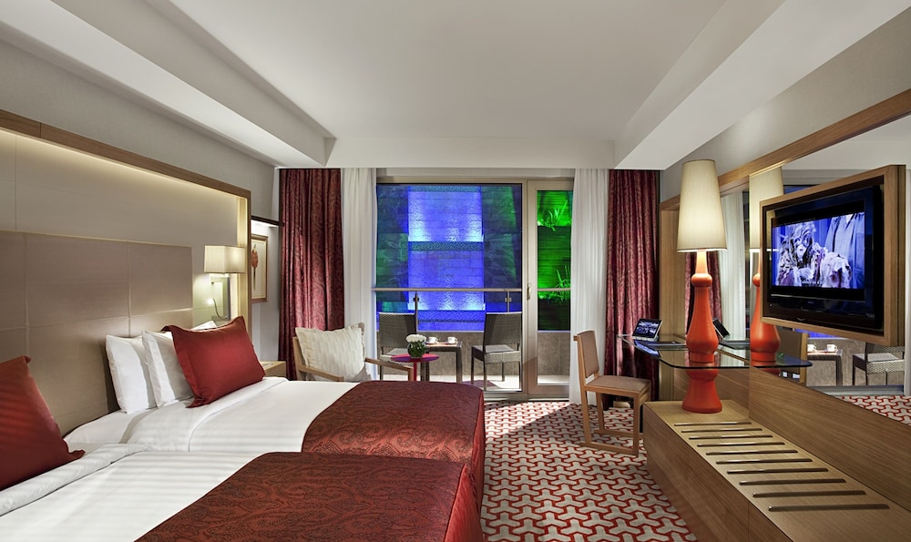 Superior Twin Room, Garden View