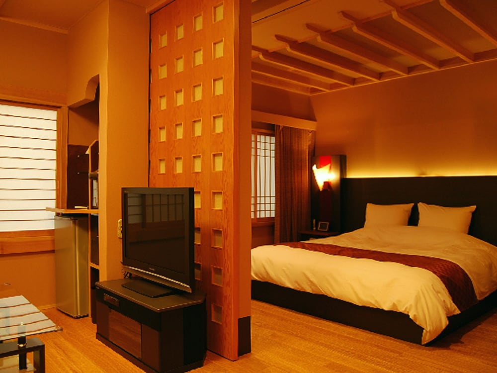 Deluxe Double Room, Non Smoking, Private Bathroom