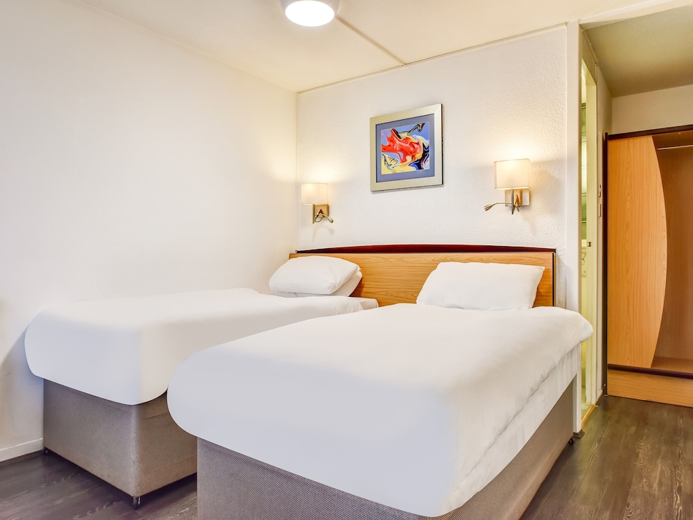 Standard Twin Room, 2 Twin Beds photo 1